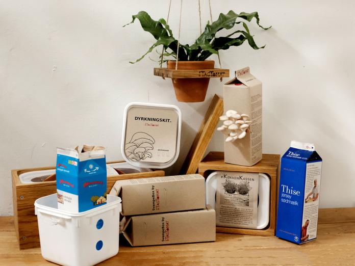 Et udvalg af Tagtomats produkter med upcyclede materialer.