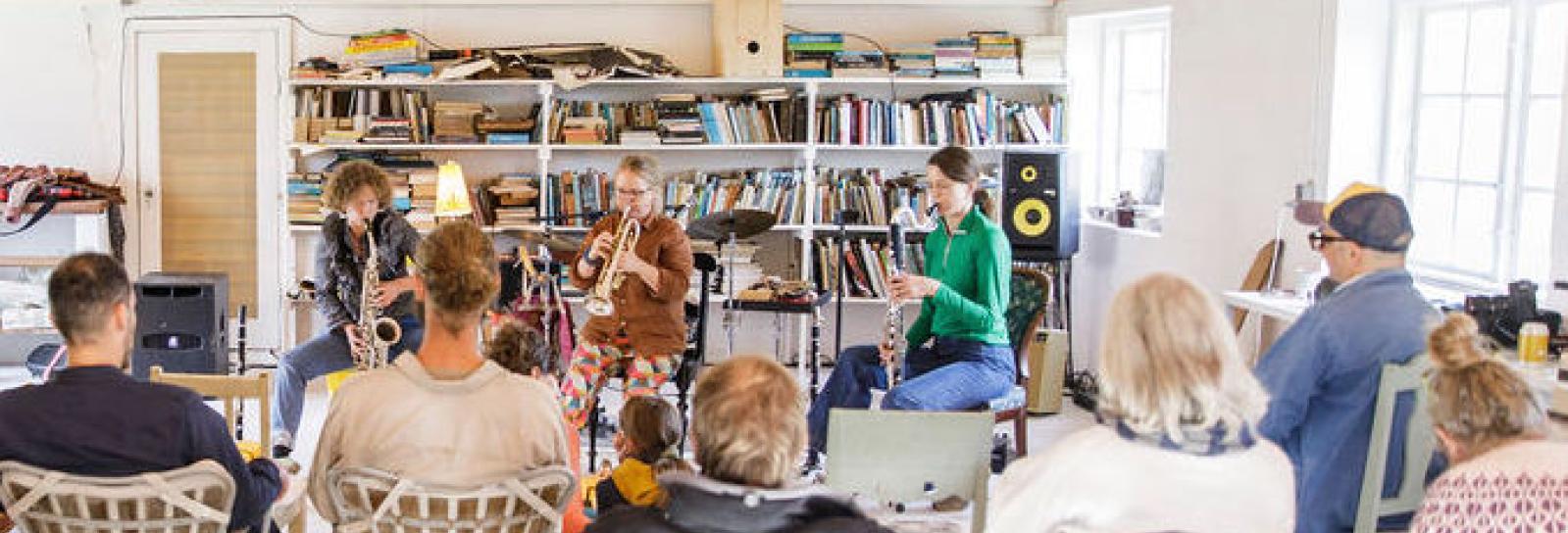 Bloomers spiller koncert