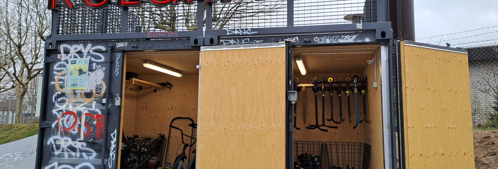 Container ved Skaterbane.