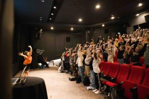 Skoleklasse i biografen til BUSTER Filmfestival